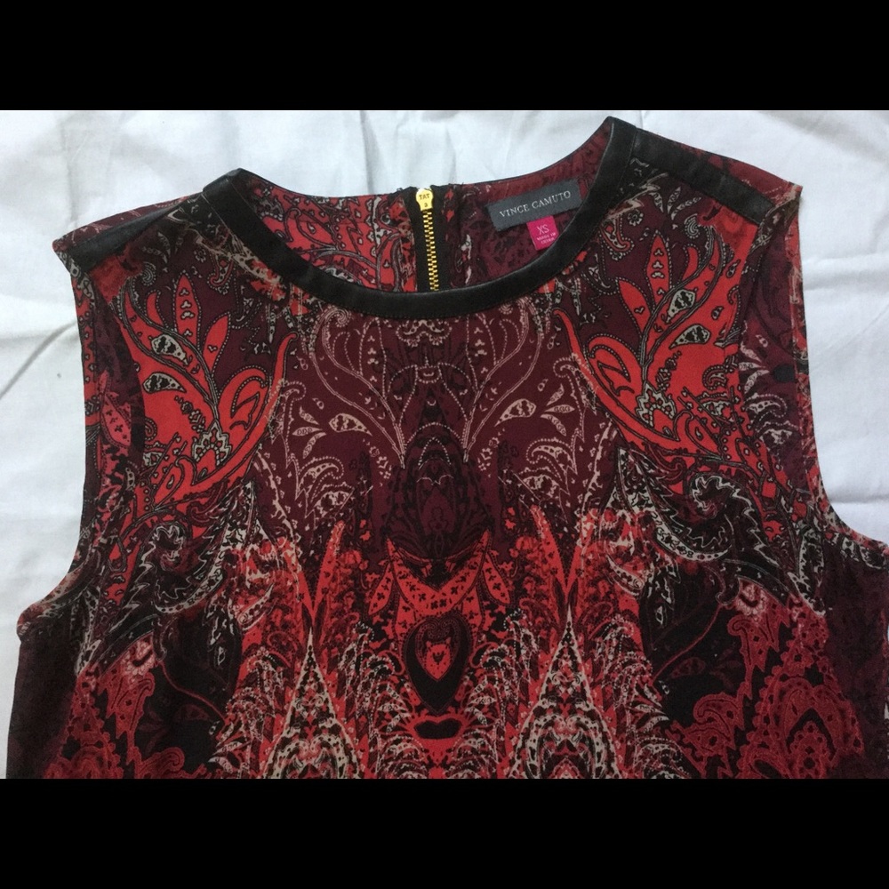 Vince camuto xs leather trimmed backzip